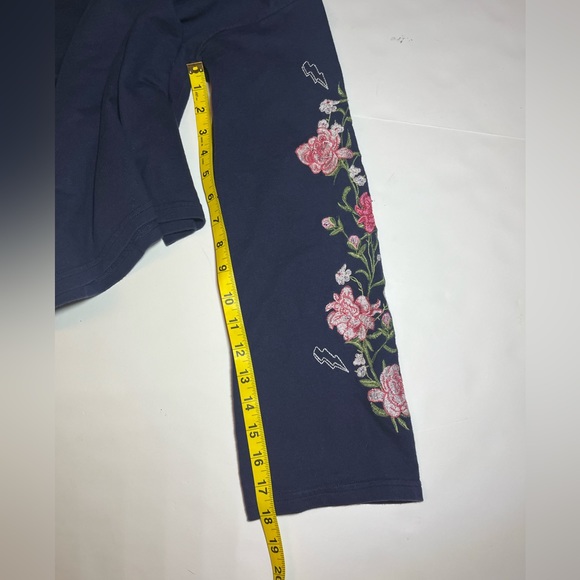 H&M Divided Crop Sweatshirt W/Embroidered Bell Sleeves SZ XS - Picture 8 of 9